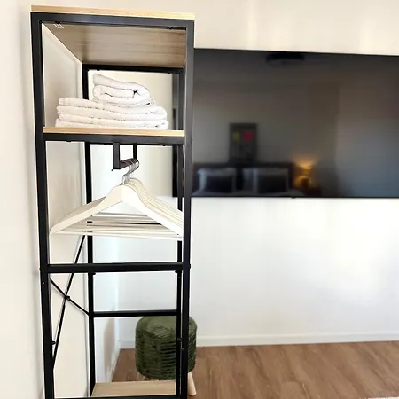Homestay Modern & - Oerlikon